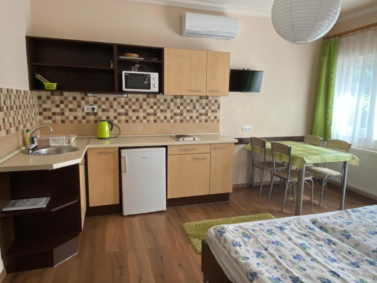Ferienwohnung Magyar Apartman Iii. Hajdúszoboszló Exterior foto