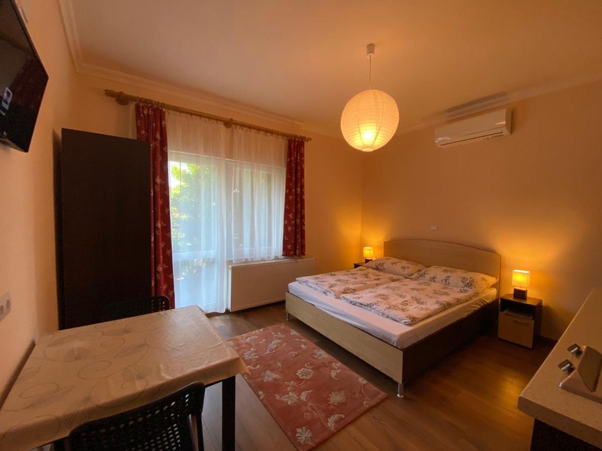 Ferienwohnung Magyar Apartman Iii. Hajdúszoboszló Exterior foto