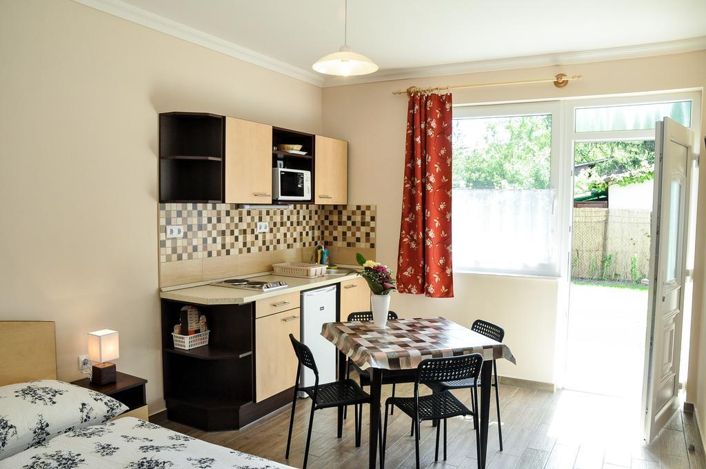 Ferienwohnung Magyar Apartman Iii. Hajdúszoboszló Exterior foto