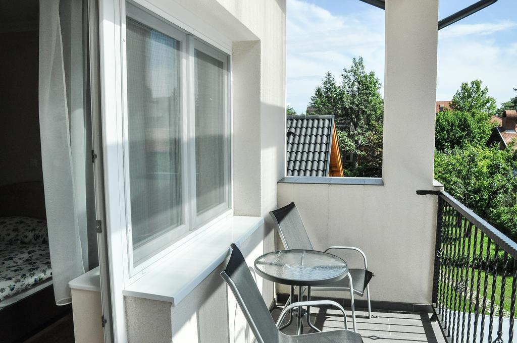 Ferienwohnung Magyar Apartman Iii. Hajdúszoboszló Exterior foto